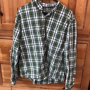 Men’s button up casual long sleeve shirt